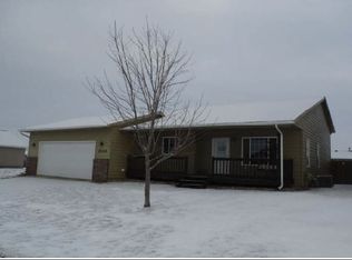 1400 E 69th St N, Sioux Falls, SD 57104