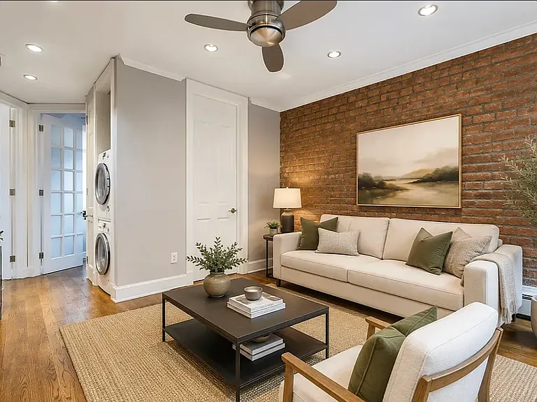 145 E 26th St #6C — Photo 1