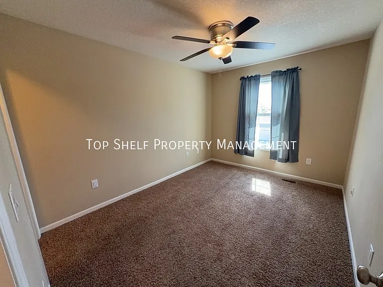3707 NE Marissa Ln — Photo 6