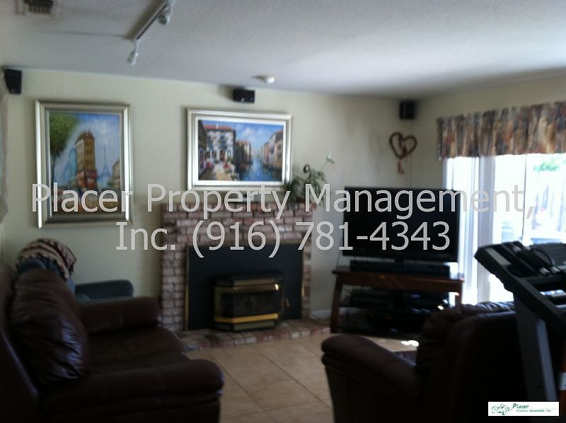 1st image of 1109 Main Sail Cir