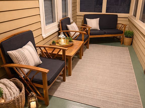 5th image of 501 W Mosley St #3