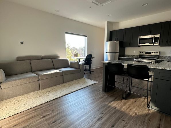 432 Murfreesboro Pike #201