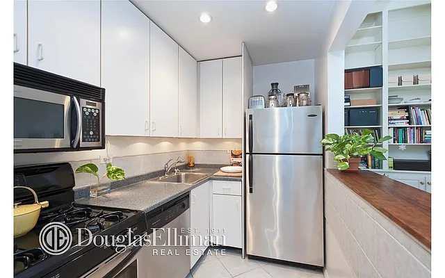 Sold by Douglas Elliman | media 3