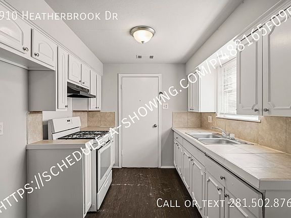 4th image of 3910 Heatherbrook Dr