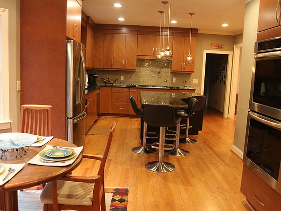 Double wall ovens, microwave drawer, pot filler.