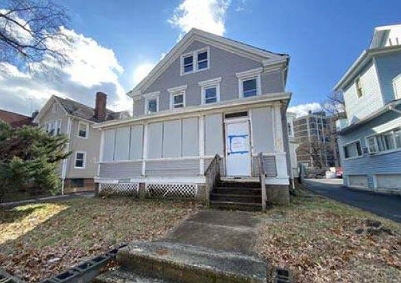 1st image of 21 Vernon Pl
