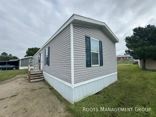 106 Burgundy Ln #106B