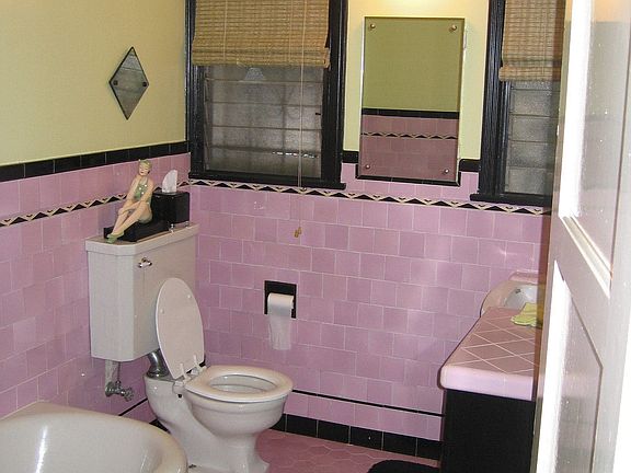 Classic 1930 Tiled Bathrooms