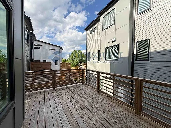 1000 Addison Pl #102 — Photo 19