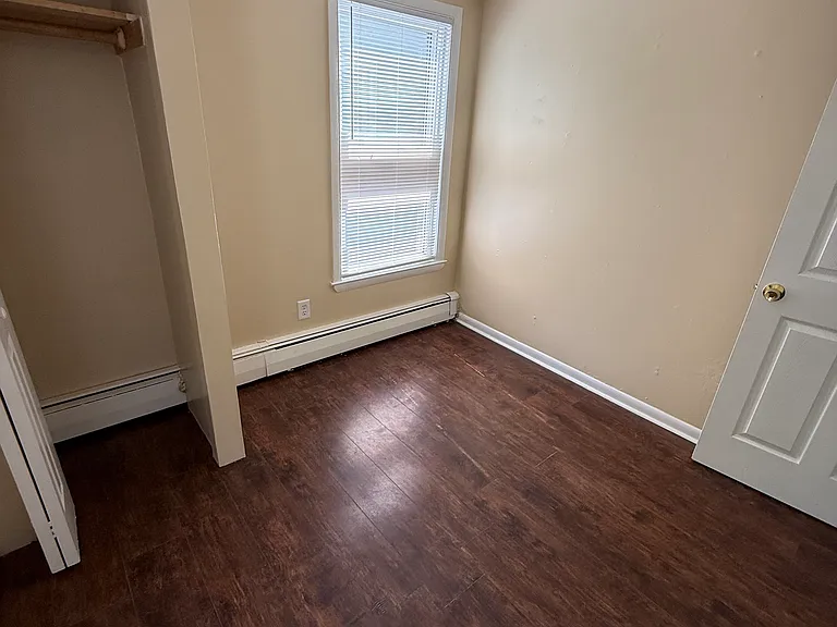 249 Munson St #2 — Photo 8