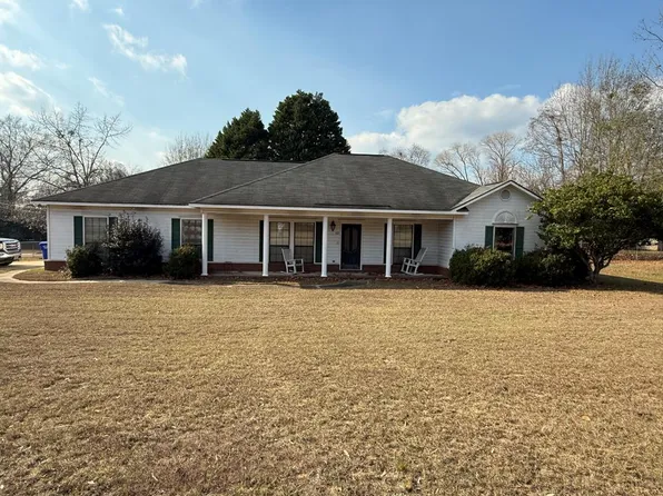 103 Emerald Dr, Troy, AL 36079