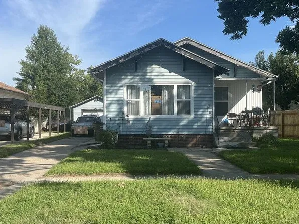 820 W 17th St, Grand Island, NE 68801