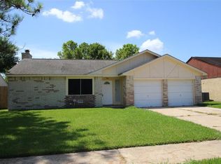 9034 Kirkmont Dr, Houston, TX 77089