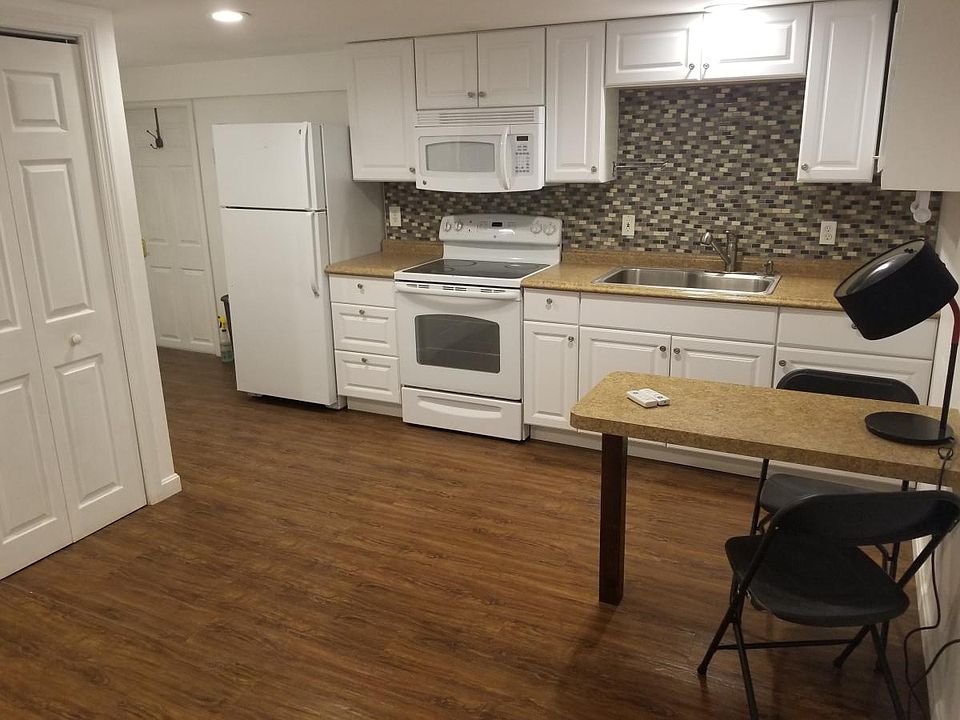 2nd image of 51 Saint Andrew Rd