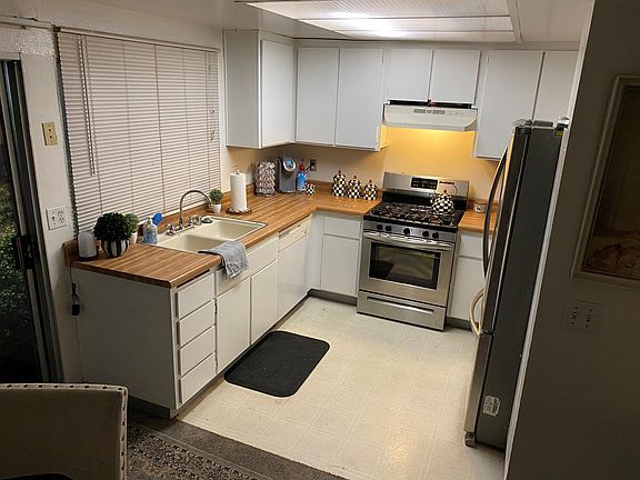 2nd image of 15216 Shadybend Dr APT 67
