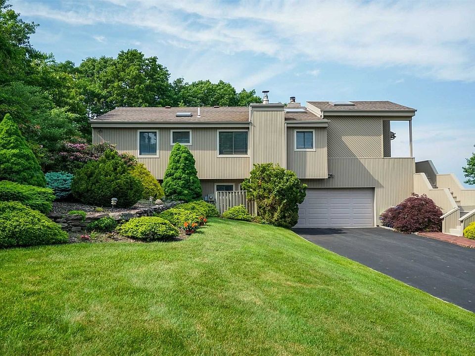 1st image of 123 Nadia Ct