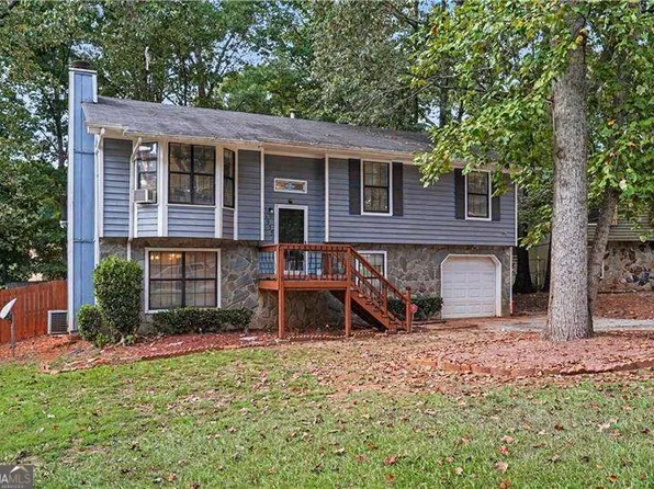 1955 Woodlot Trl, Lithonia, GA 30058