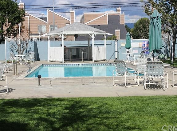 5th image of 15106 Nordhoff St Unit 18