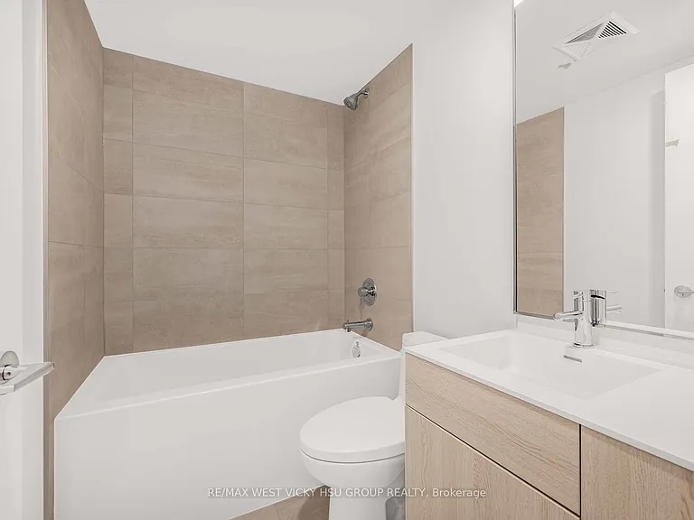 28 Eastern Ave #Townhouse 105-6 — Photo 23