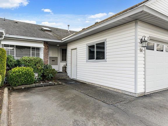 3rd image of 33922 King Rd #14