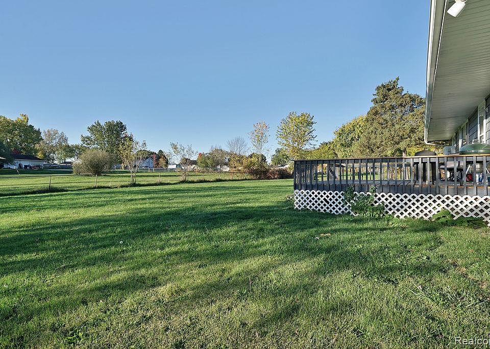 10392 Green Rd, photo 25