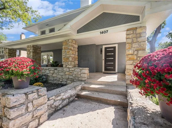 1407 W 50th St, Kansas City, MO 64112
