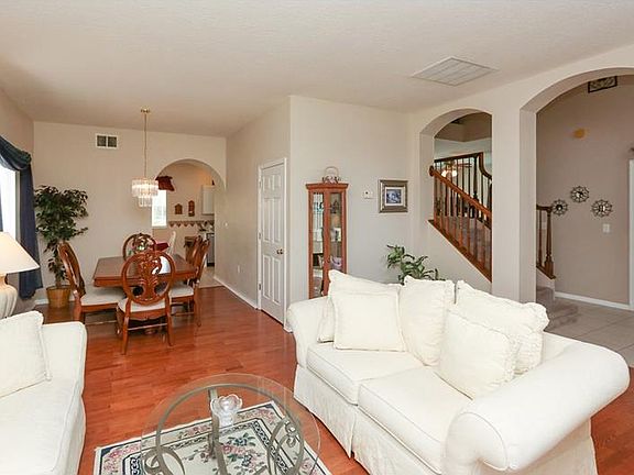 5th image of 15906 King James Ct
