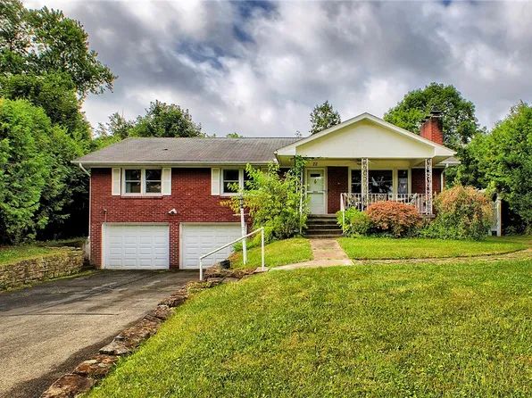 22 Stevenson Ave, Indiana, PA 15701