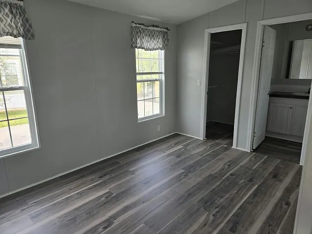 2 bed, 2.0 bath, 800 sqft, $1,800 — Photo 4