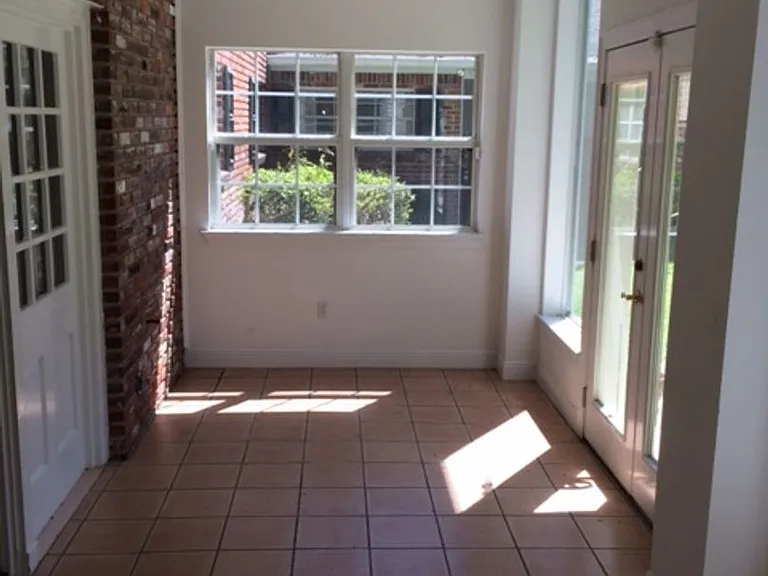 7656 Rienzi Blvd — Photo 5