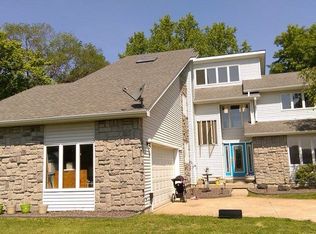 2005 Diane Dr, Dupo, IL 62239