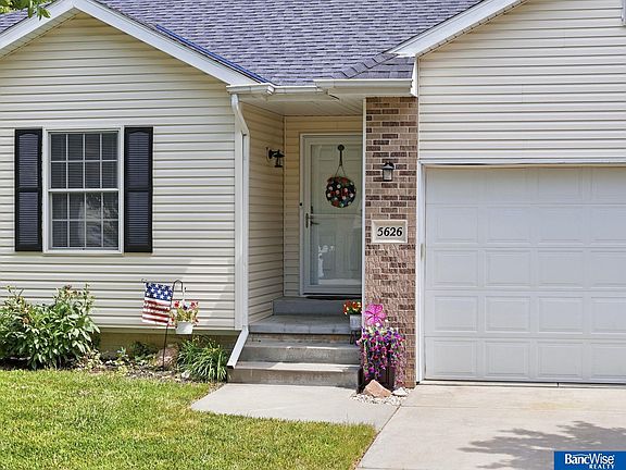 3rd image of 5626 NW 11th Cir