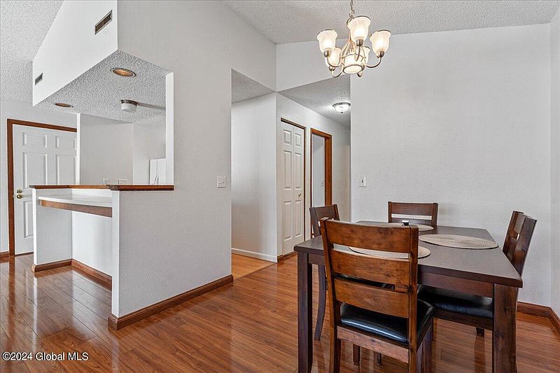 5th image of 235 Monmouth Way #235