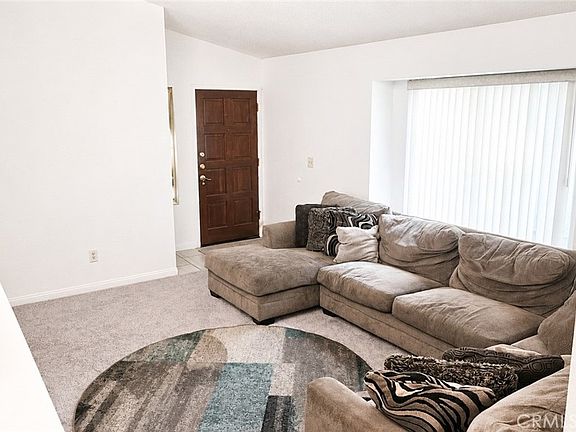 3rd image of 1058 Merced St