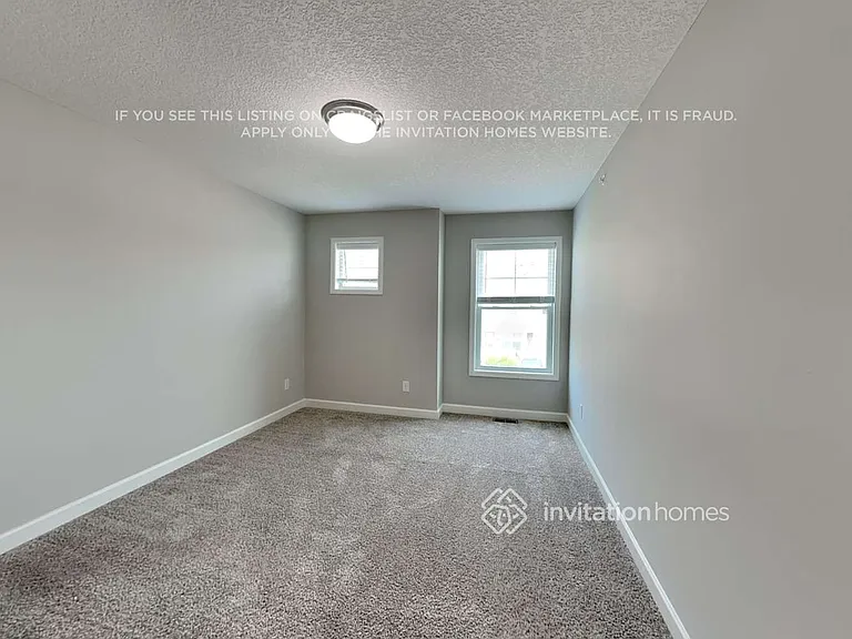 10926 Zest St NE #G — Photo 9
