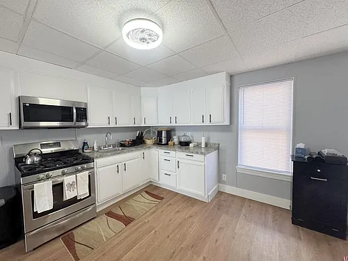 32 Claremon St Photo 1