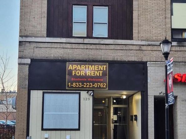 123 S Main St APT 4