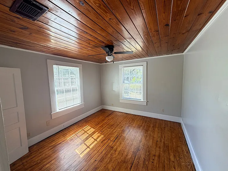 1005 Langdale Dr #B — Photo 19