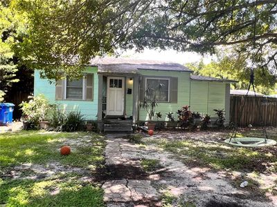 1601 Essex Dr N, Saint Petersburg, FL, 33710