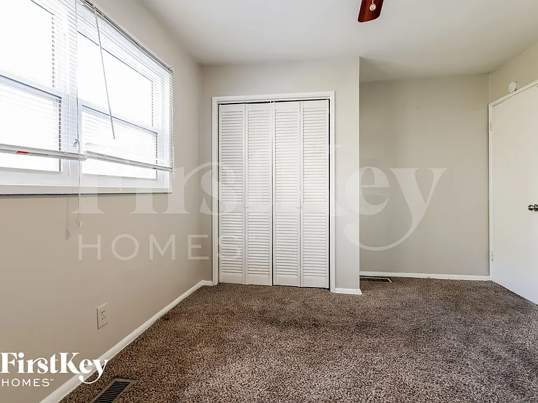 3085 Piper Dr — Photo 13