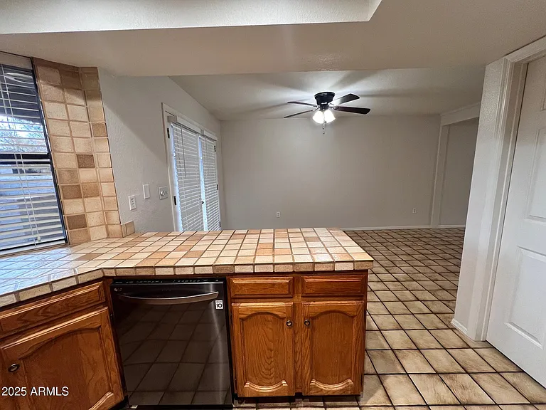 16640 N 29th Dr — Photo 14