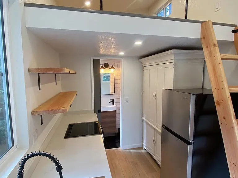 6304 Green Leaf Ln — Photo 4