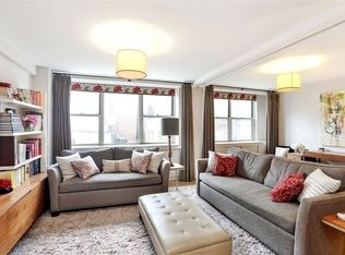 32 Gramercy Park S APT 5A, New York, NY