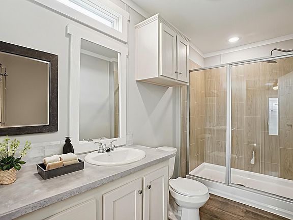 5th image of 1605 Fox Dr #3