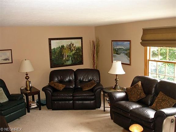 4th image of 6126 Stafford Dr