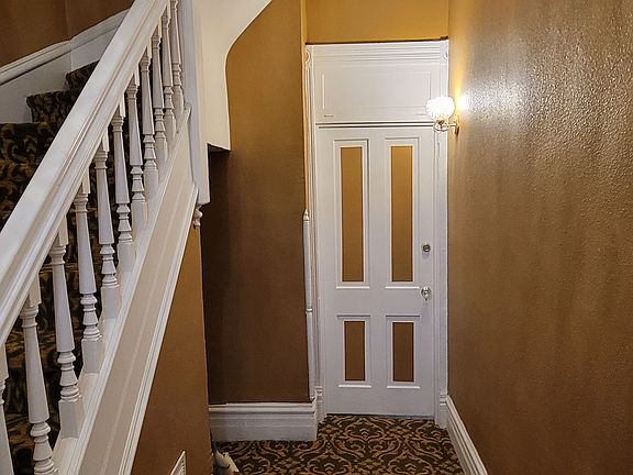 3rd image of 1424 Clayton St APT 1