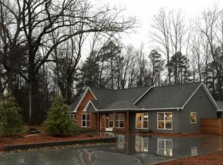 360 Pine Dr, Greer, SC 29651