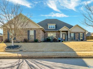 309 Summerglen Rd SW, Madison, AL 35756