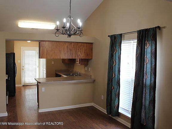 4th image of 5307 Pollard Dr
