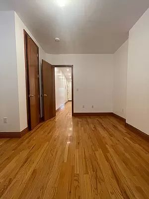5th image of 95 15th St APT 3R